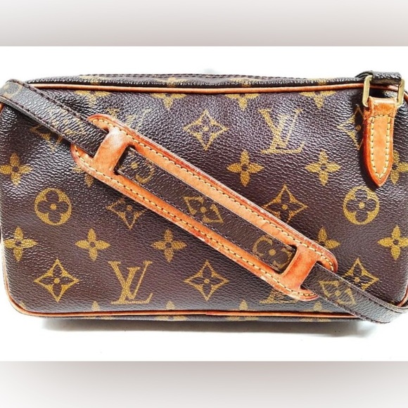 Louis Vuitton Monogram Pochette Marley Bandouliere - Picture 2 of 16